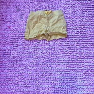 Children’s place yellow short pants S